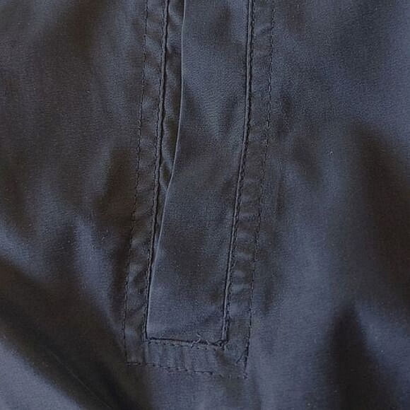 Vtg Liz Claiborne black zip front microfiber coach jacket - Picture 15 of 15